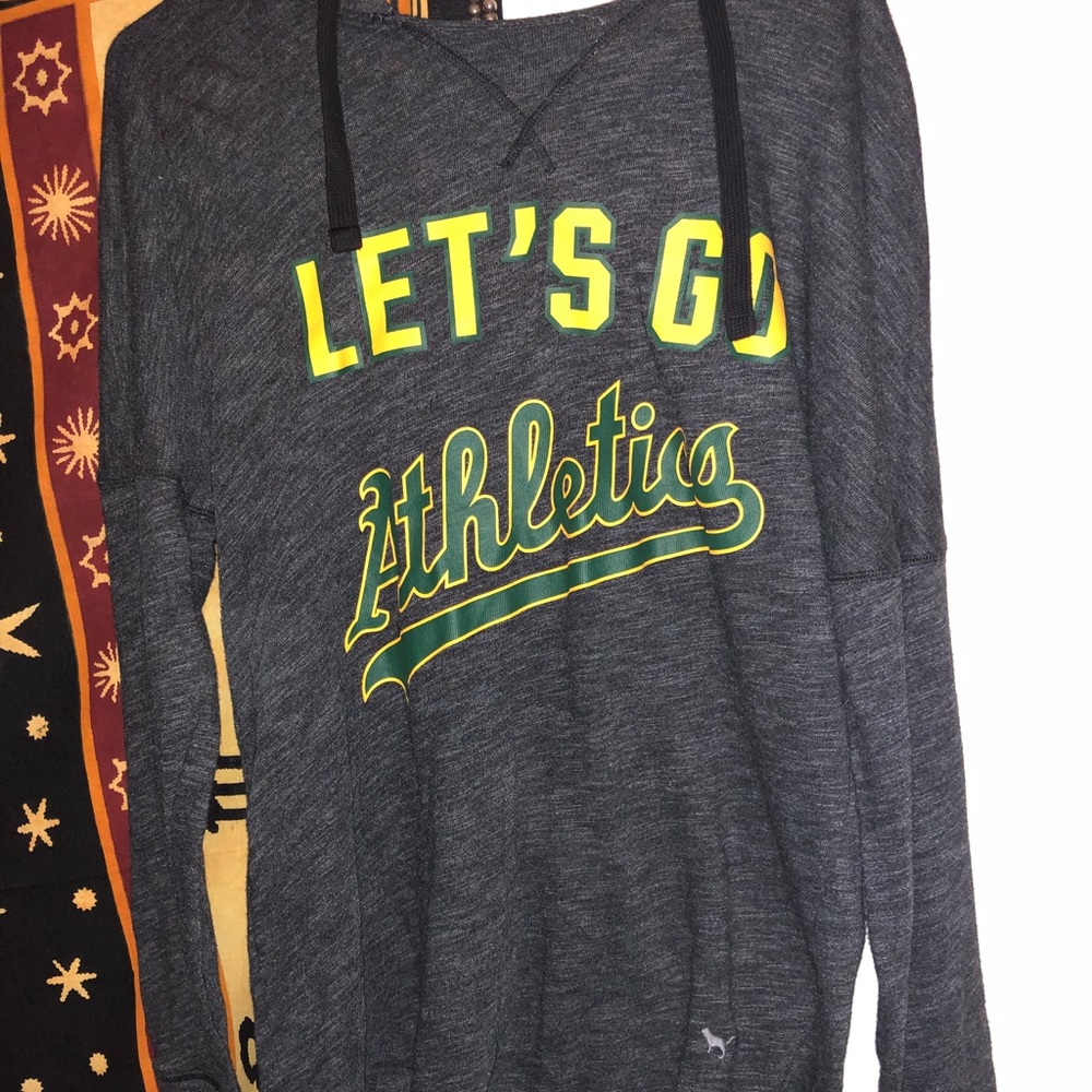 Pink//Oakland A’s sweater